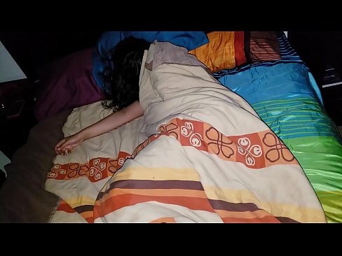 ❤️ Stepson dema ku di xew de ye, xatirê dayika xwe ya ciwan dike. ️ Porno fb li me ku.marketapp.top ❌️❤